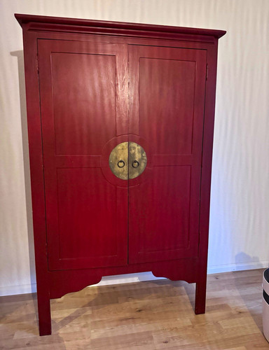 Schrank holz rot türen - schrank, rot,